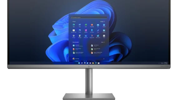 HP Envy 34-C1687 All-in-One Intel Core i7-12700 12th Gen Processor, 32GB Ram DDR4, 1TB SSD Nvme, RTX™ 3050 4GB, 34" 5K WUHD (5120 x 2160) IPS Display, Turbo silver rear, Window 11 Home
